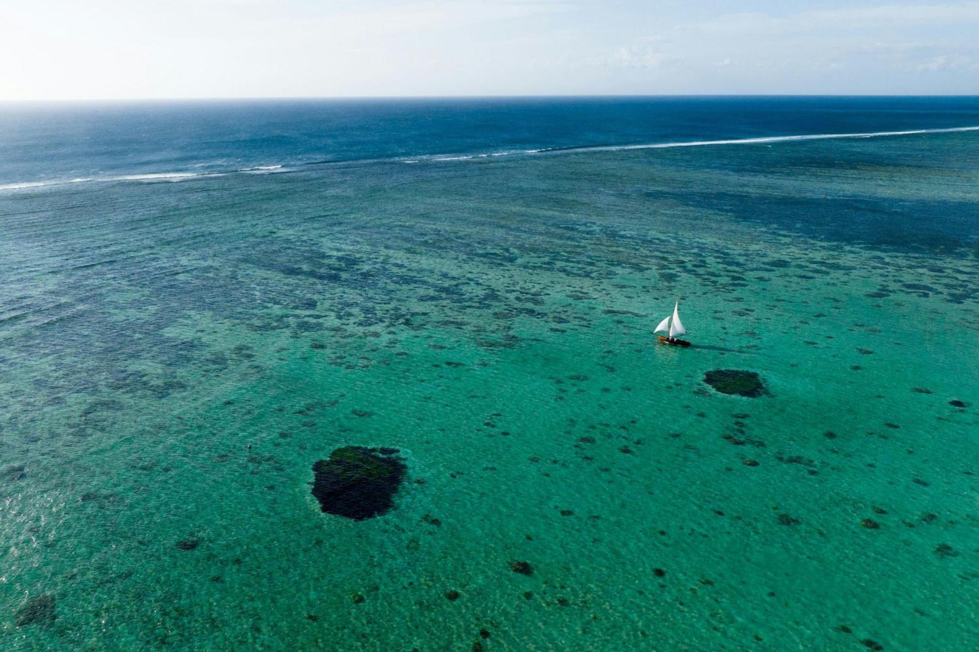 The St Regis Le Morne Resort, Mauritius Exteriör bild